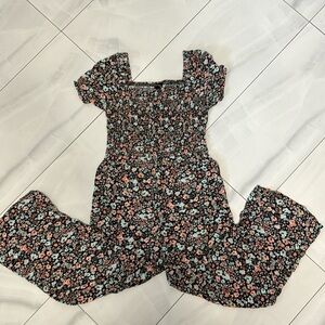 Girls' Puff Short Sleeve Smocked Jumpsuit - art class™ Black Floral XL(14)